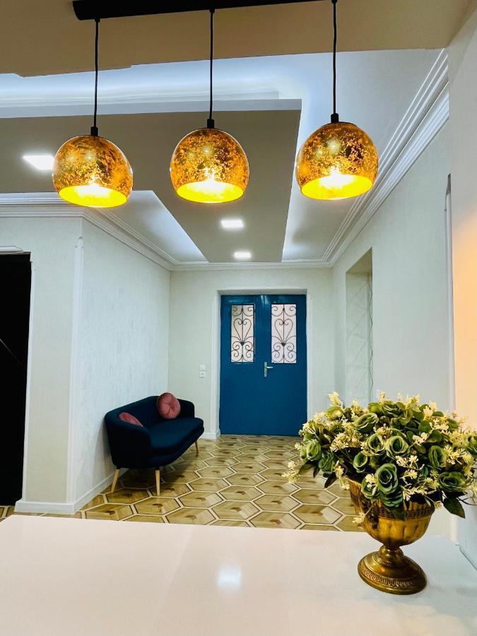 Quality Inn Tbilisi Buitenkant foto